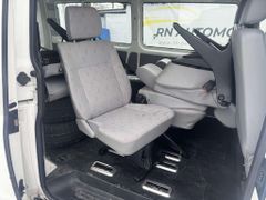Fahrzeugabbildung Volkswagen T5 Kombi Kombi lang *8-SITZE / TÜV-12.2027 / 8-F