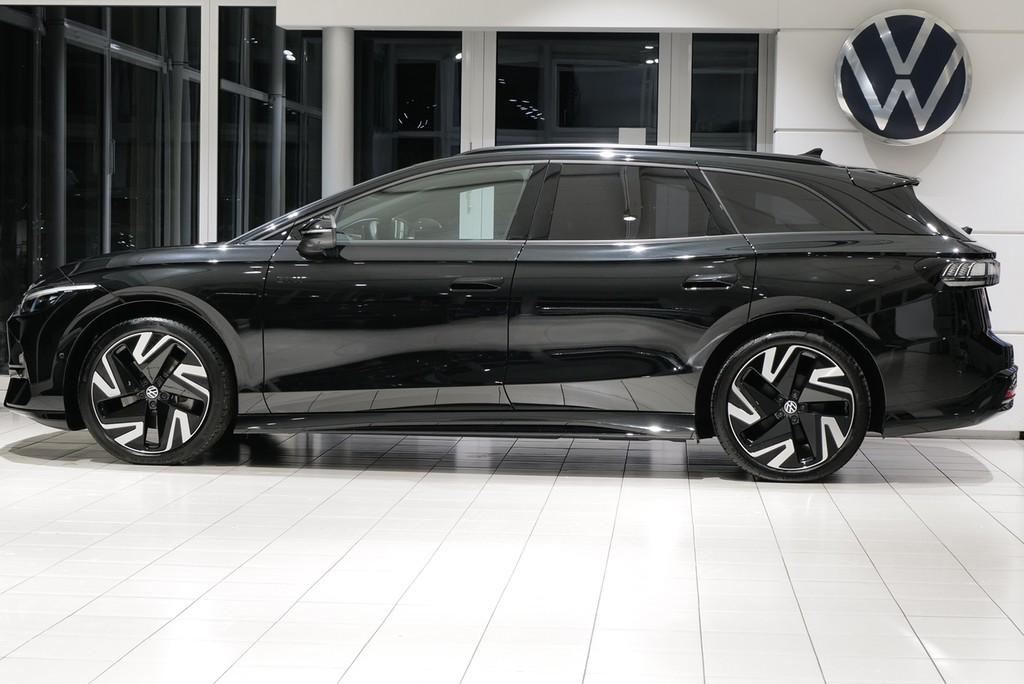 Volkswagen ID.7 Tourer GTX 4Motion AHK Pano DCC HKardon Mem