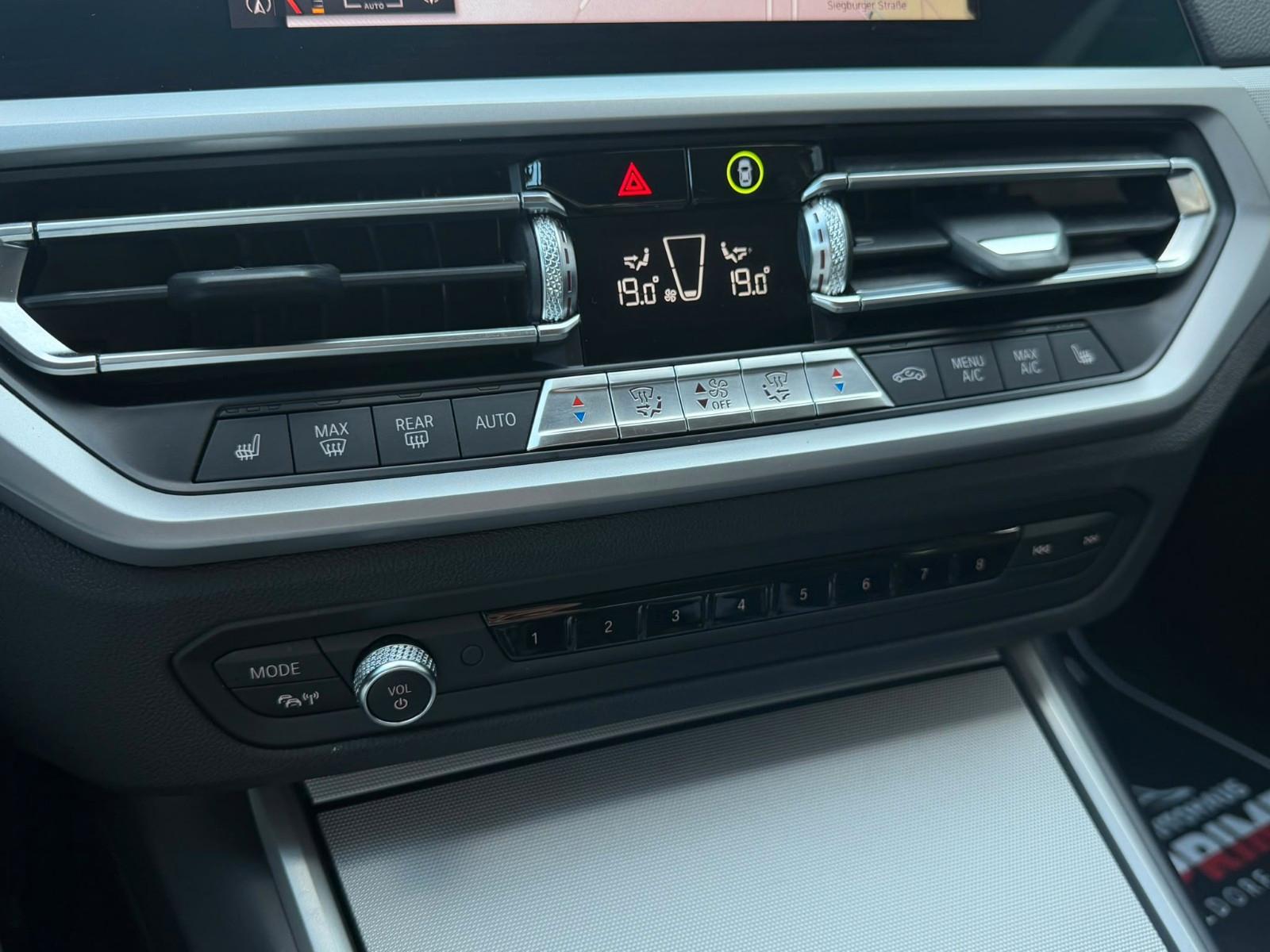 BMW 320i Limousine*Advantage*Shadow*LED*PDC