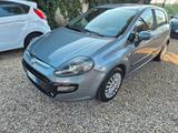 Fiat Punto Evo 1.3 Mjt 75 CV DPF 5 porte S&S Dyn - Fiat Punto Evo mit Diesel-Antrieb: 1.3