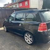 Opel Zafira B OPC - Opel Zafira: B Opc