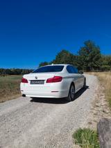 BMW 520i Modern Line Modern Line - BMW 520 aus 2013 mit Benzin-Antrieb: Limousine