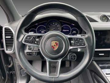 Porsche Cayenne - 12