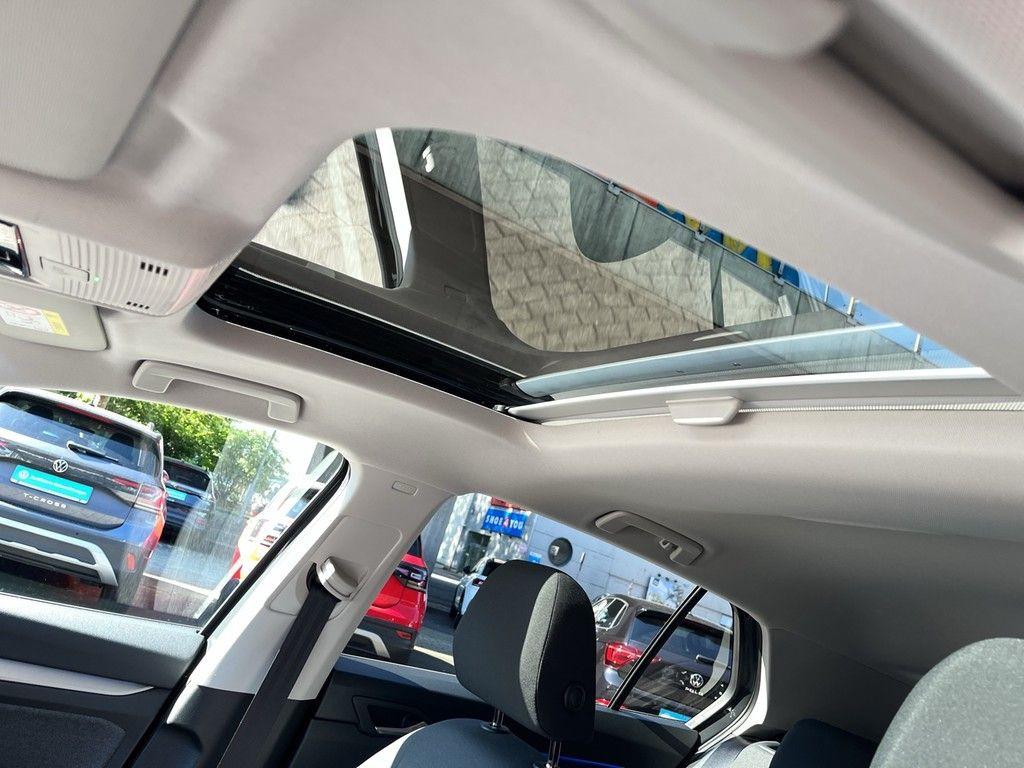 Volkswagen Golf 1.0 TSI Move Navi AHK Pano, миниатюра 18