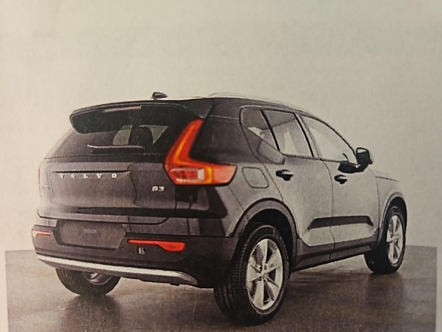 Volvo XC40 B3 Core 360 Grad Kamera