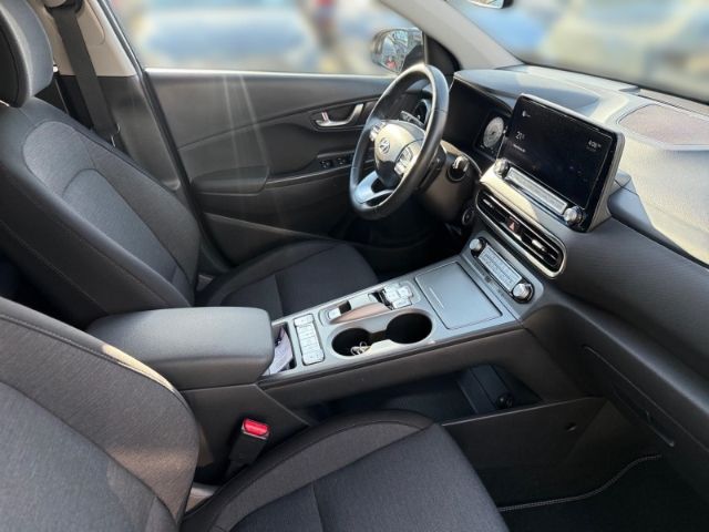Fahrzeugabbildung Hyundai KONA Edition 30+ Elektro 2WD +KLIMA+NAVI+PDC+RFK
