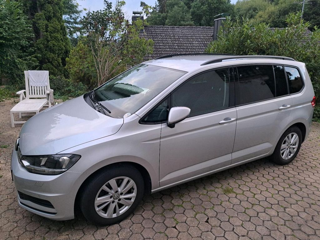 Image of Volkswagen Touran
