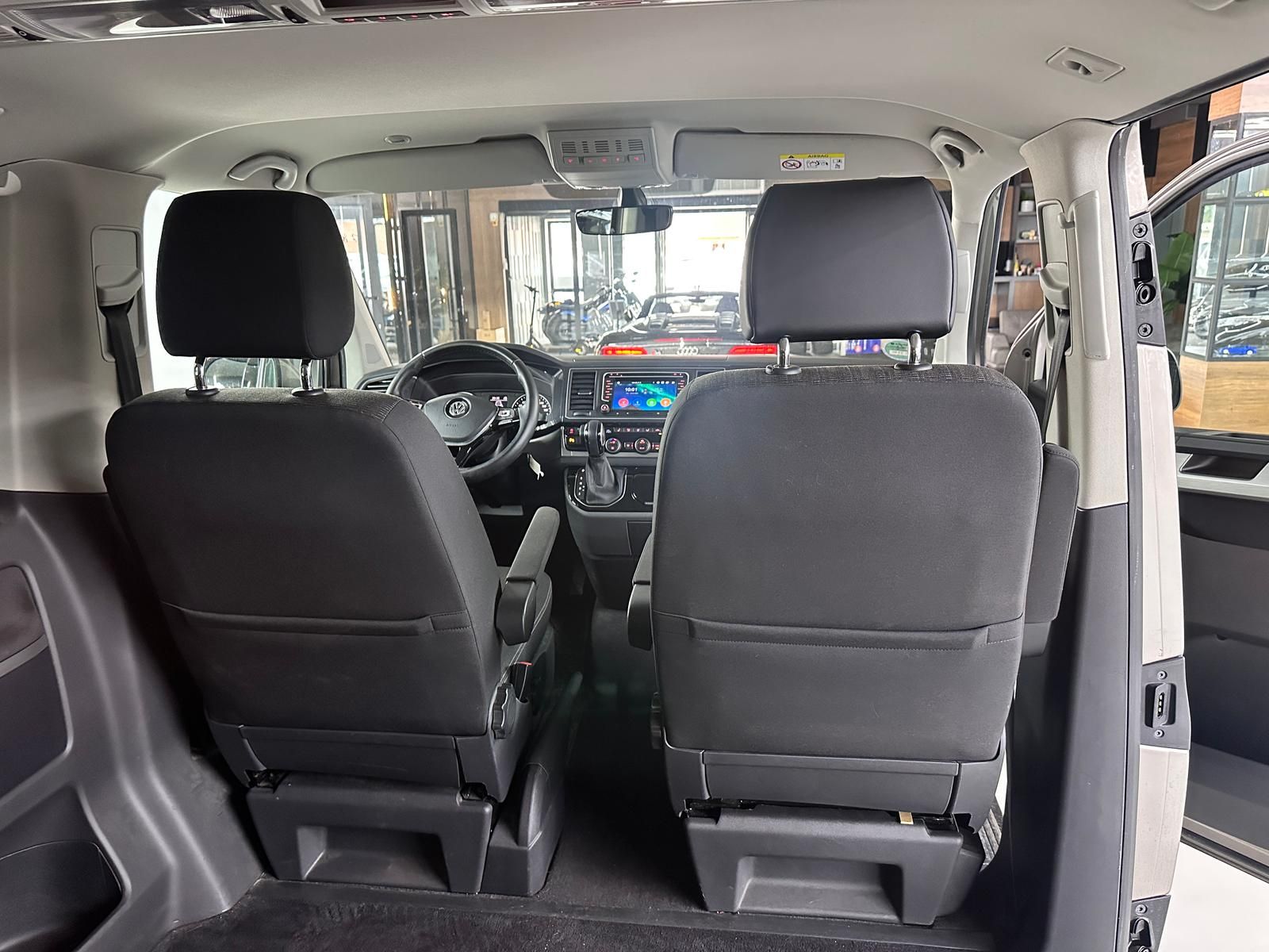 Volkswagen T6 Multivan Comfortline 2.0 TDI DSG AHK SHZ CAM foto 23