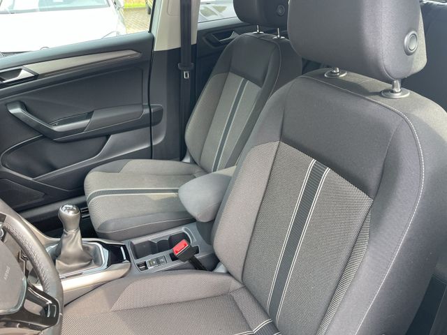 T-ROC R-Line TSi Navi EPC v+h LED ACC