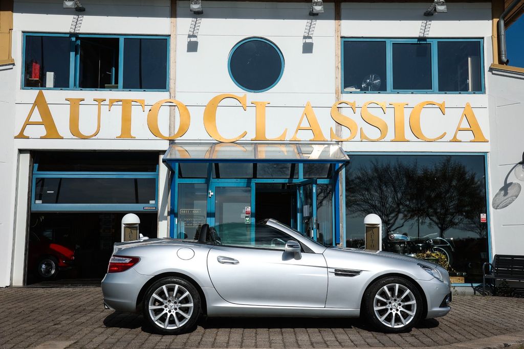 Mercedes-Benz SLK 200