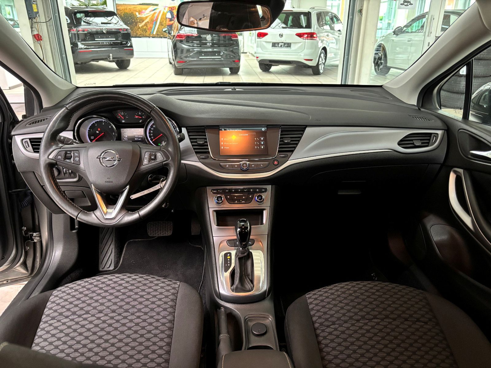 Fahrzeugabbildung Opel Astra K Sports Tourer Edition 1.5l CTDi + Navi +