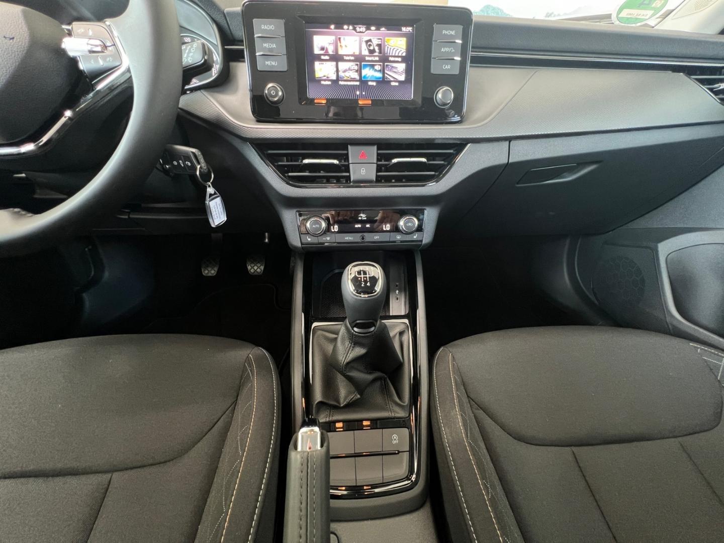 Skoda Kamiq Ambition 1.0 TSI ''Lane Assist''PDC hinten, миниатюра 10