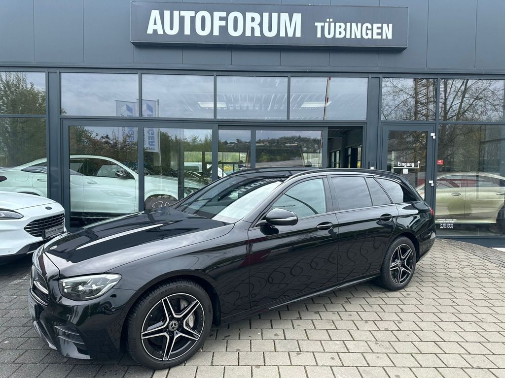 Image of Mercedes-Benz E 300