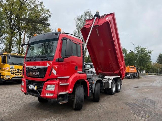 MAN TGS  35.460 8X4 EUR 6 Kipper MULDA Schwarzmuller