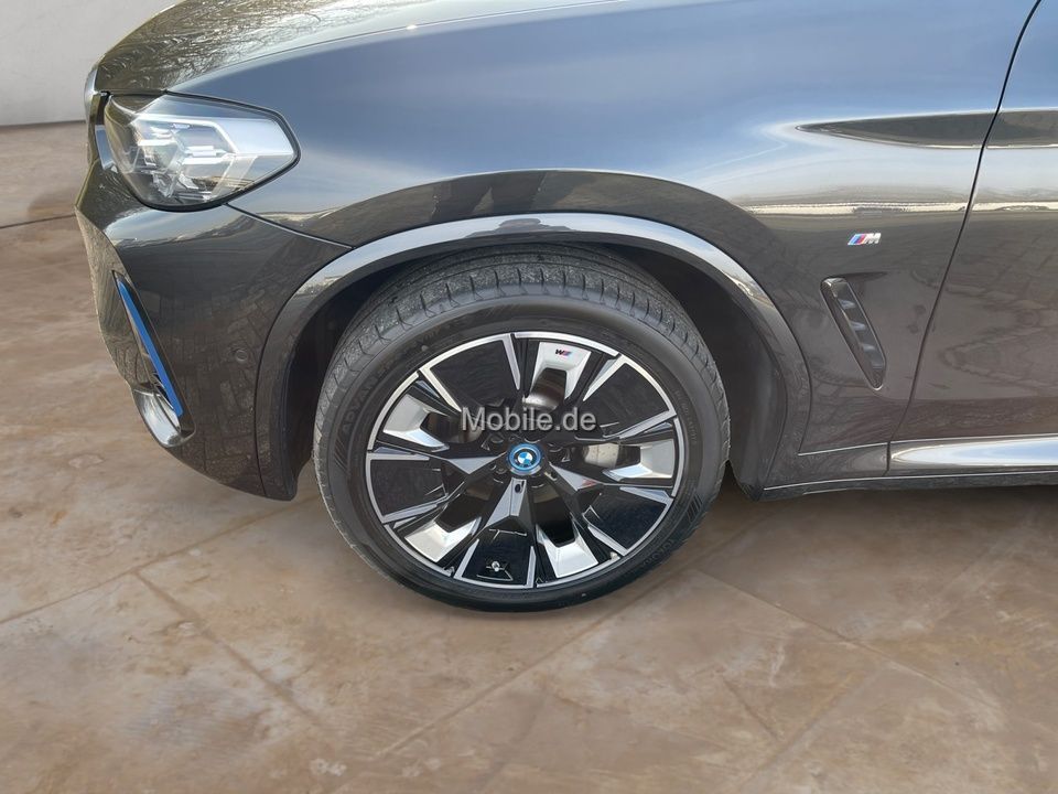BMW iX3 - Bild 2