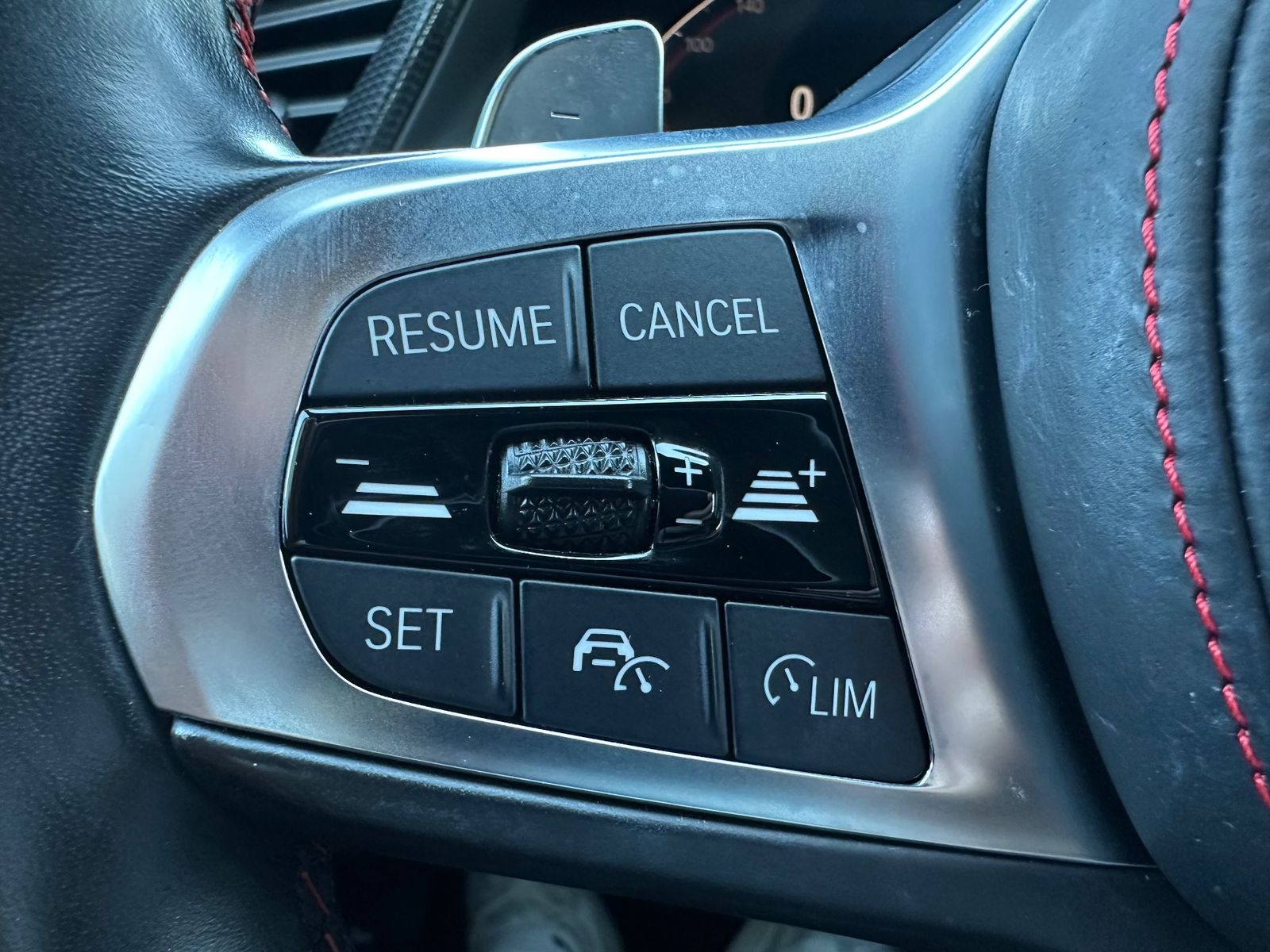 Fahrzeugabbildung BMW 128 ti 5-Türer Sport-Aut. NAV+LED+ACC+MEMORY