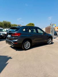 BMW X1 - 4