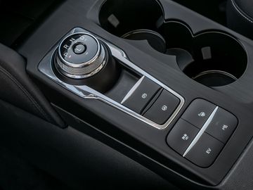 Ford Kuga 2.5 Plug-In Hybrid Titanium Parkautomatik