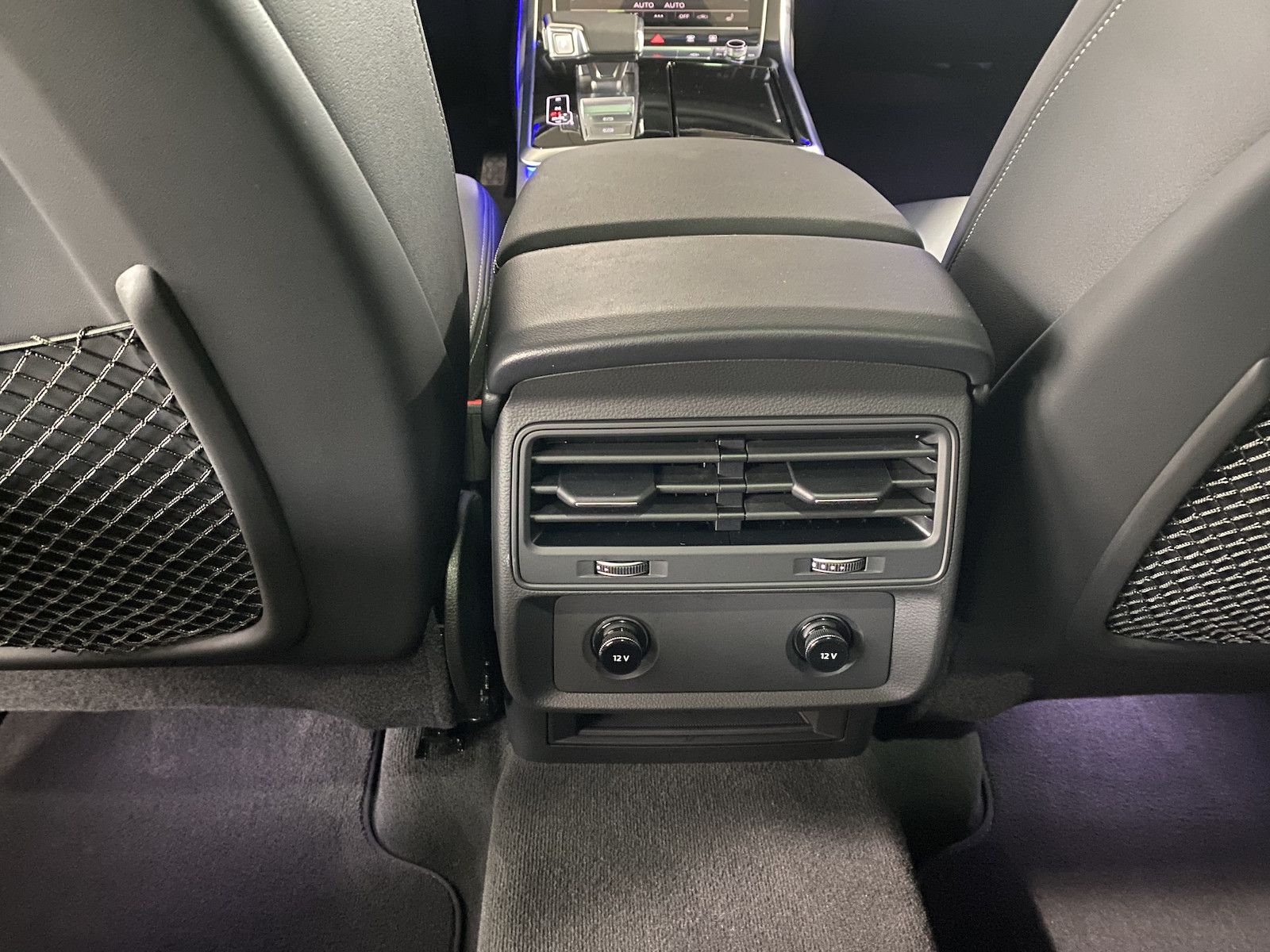 Fahrzeugabbildung Audi Q8 45 Tdi quattro S Line/´23/Pano/ACC/AIR/