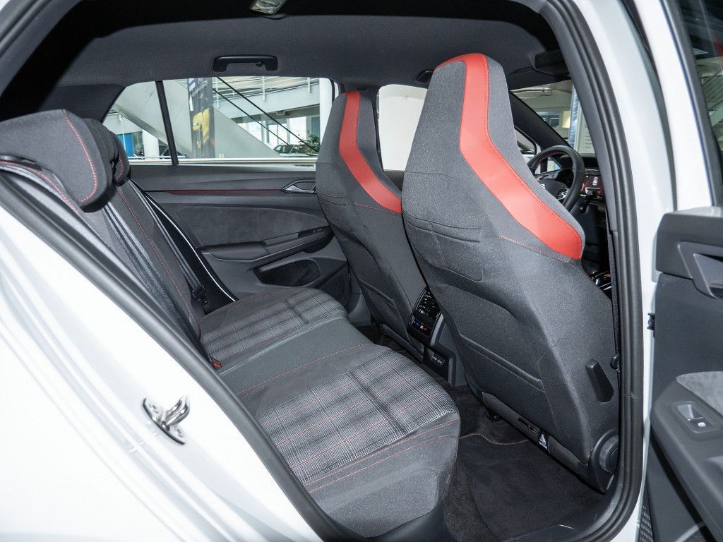 Volkswagen Golf - Bild 5