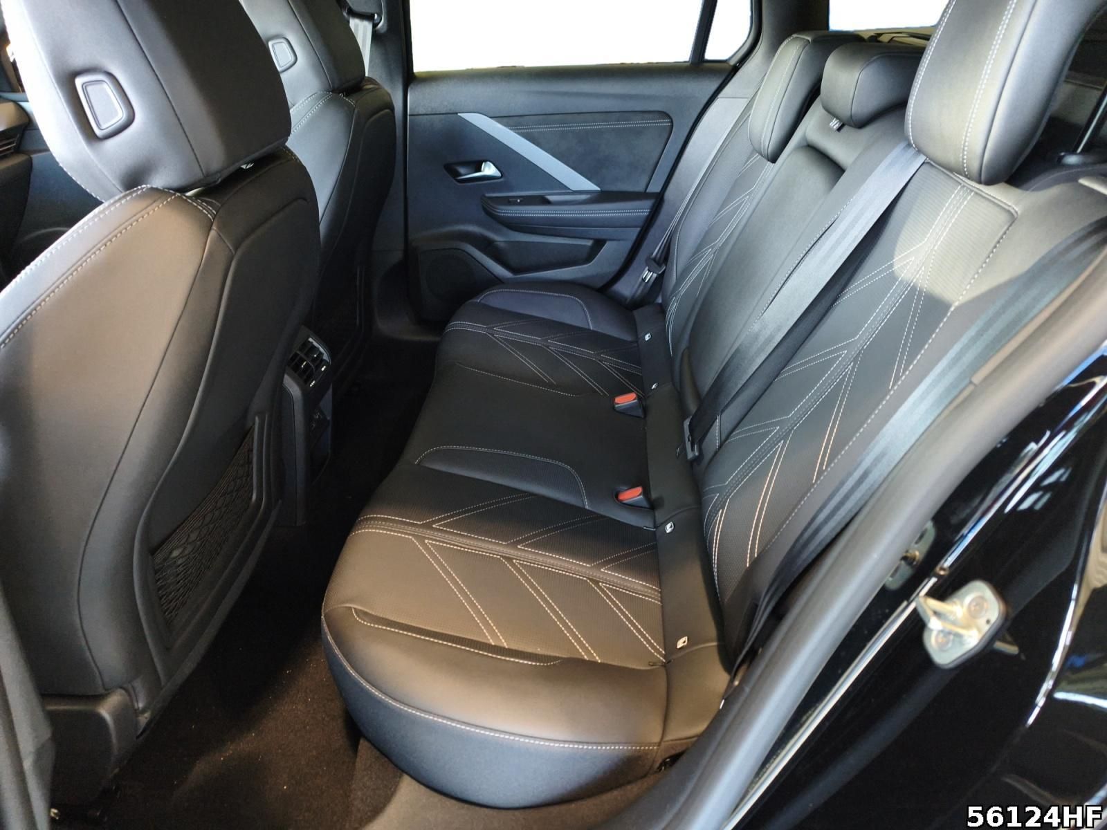 Fahrzeugabbildung Opel Astra L ST GS 130 PS BlueHDi AT