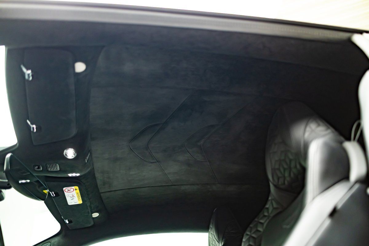 Aston Martin DBS (5.2 V12 FULL CARBON/1.Hand/Deutsches Fzg.)