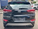 Hyundai TUCSON 1.6 T-GDI DCT NAVI/PANO/SHZ/CAM/GARANTIE/ - Hyundai in Mannheim