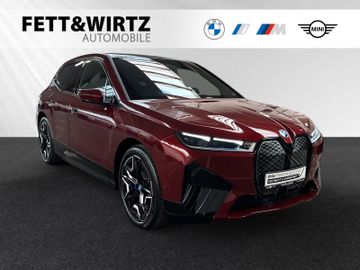 BMW Leasingangebot: BMW iX xDrive50 LR 555,- br.o.Anz. 24 Mon./5'Km p.A.