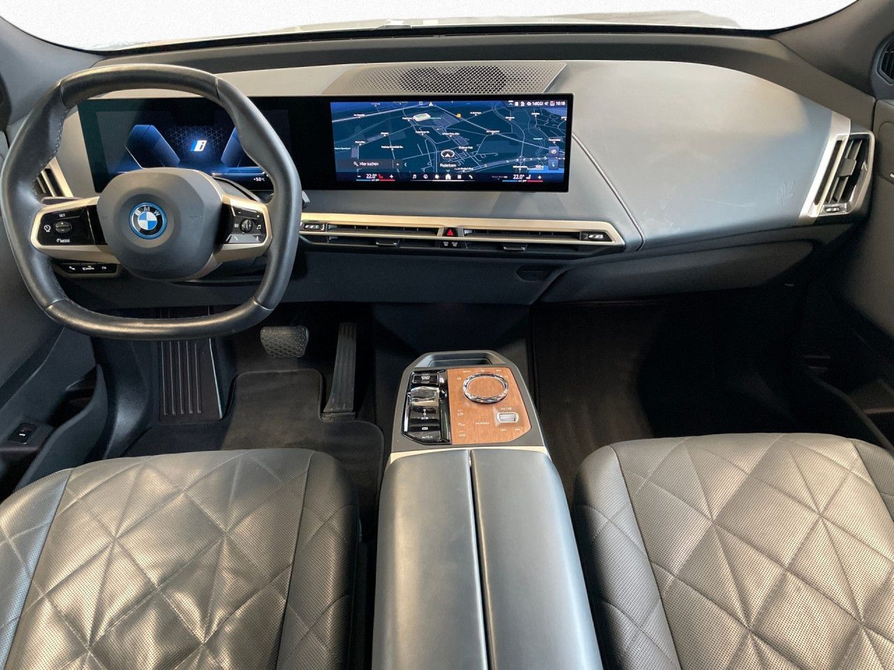 BMW iX - Bild 15