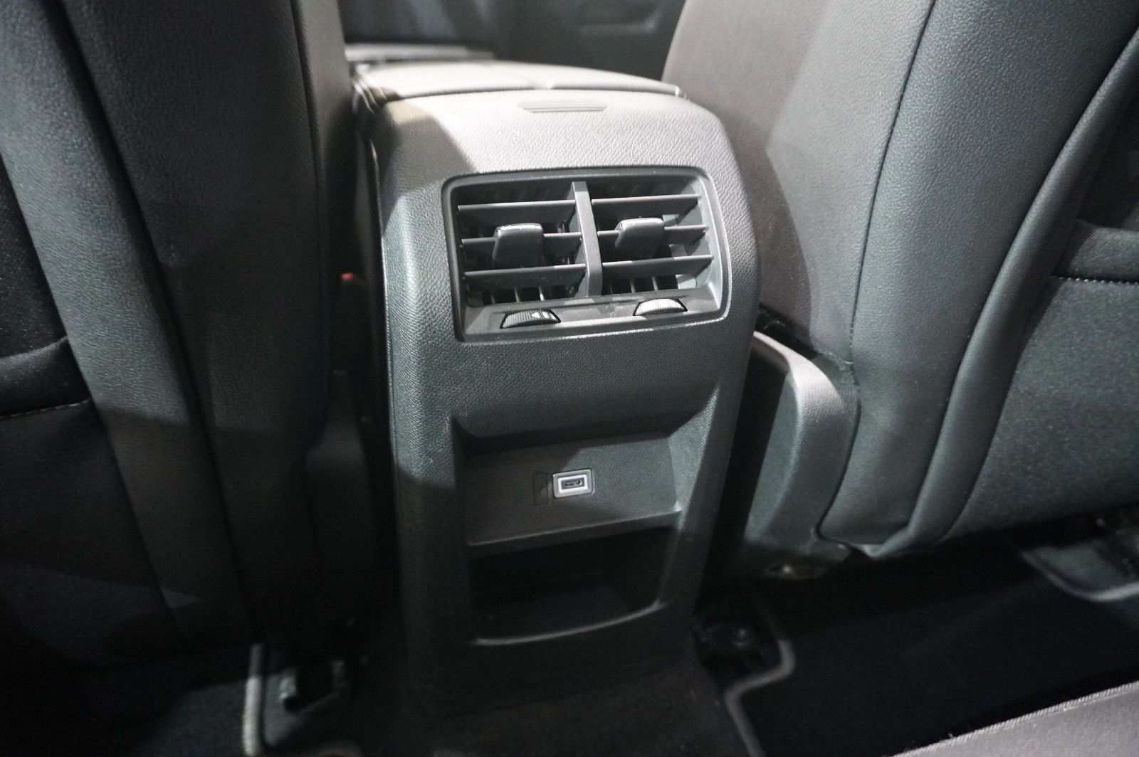 Fahrzeugabbildung Opel Astra L ST 1.2 HYBRID GS NAVI/LED/SPORT/PANO/HUD