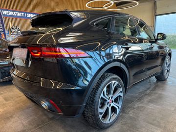 Jaguar E-Pace *HEAD-UP*PANO*MEMORY*KEYLESS*ACC*NAV*