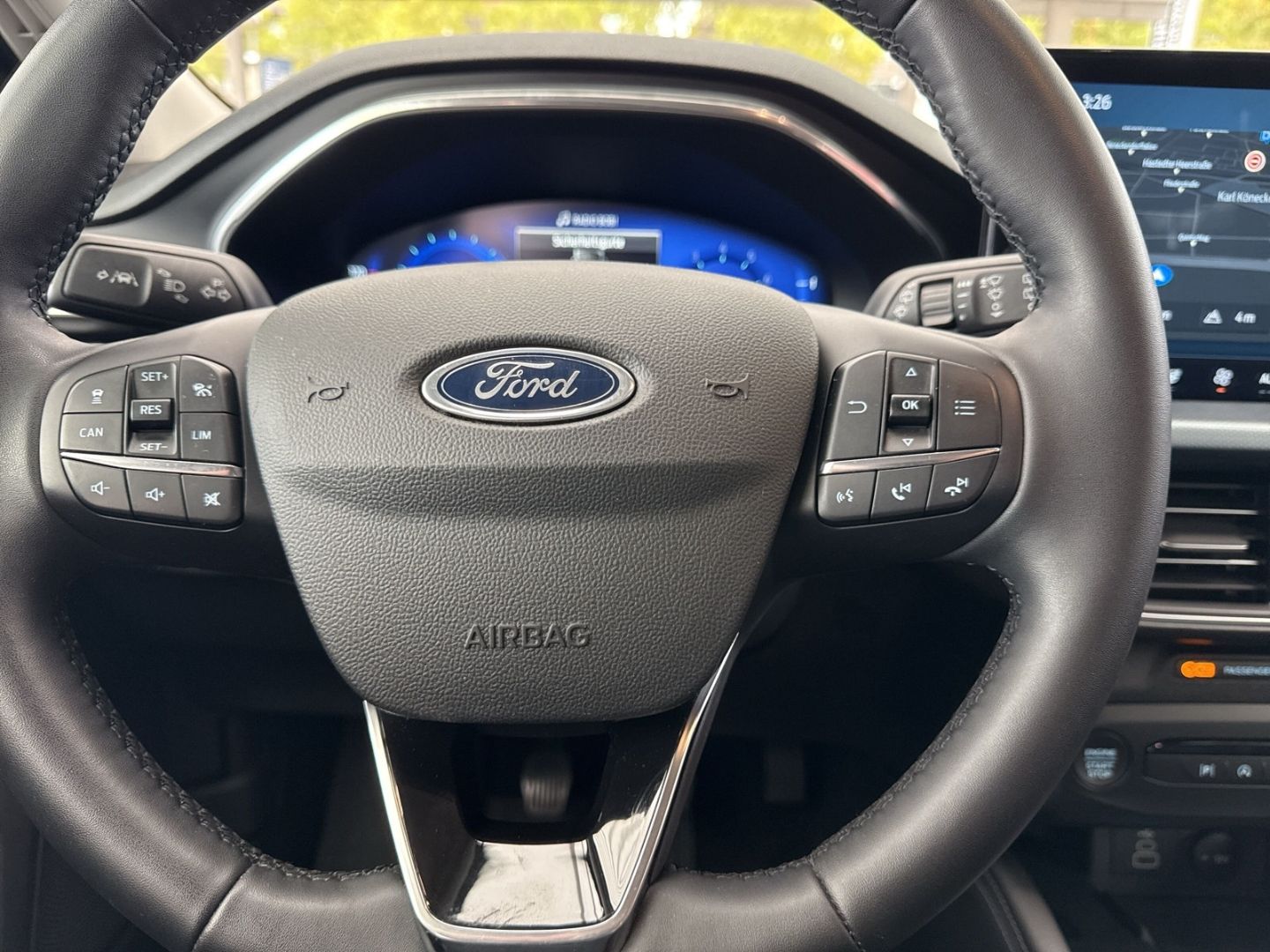 Fahrzeugabbildung Ford Focus Turnier Active X B&O Kamera Winterpaket