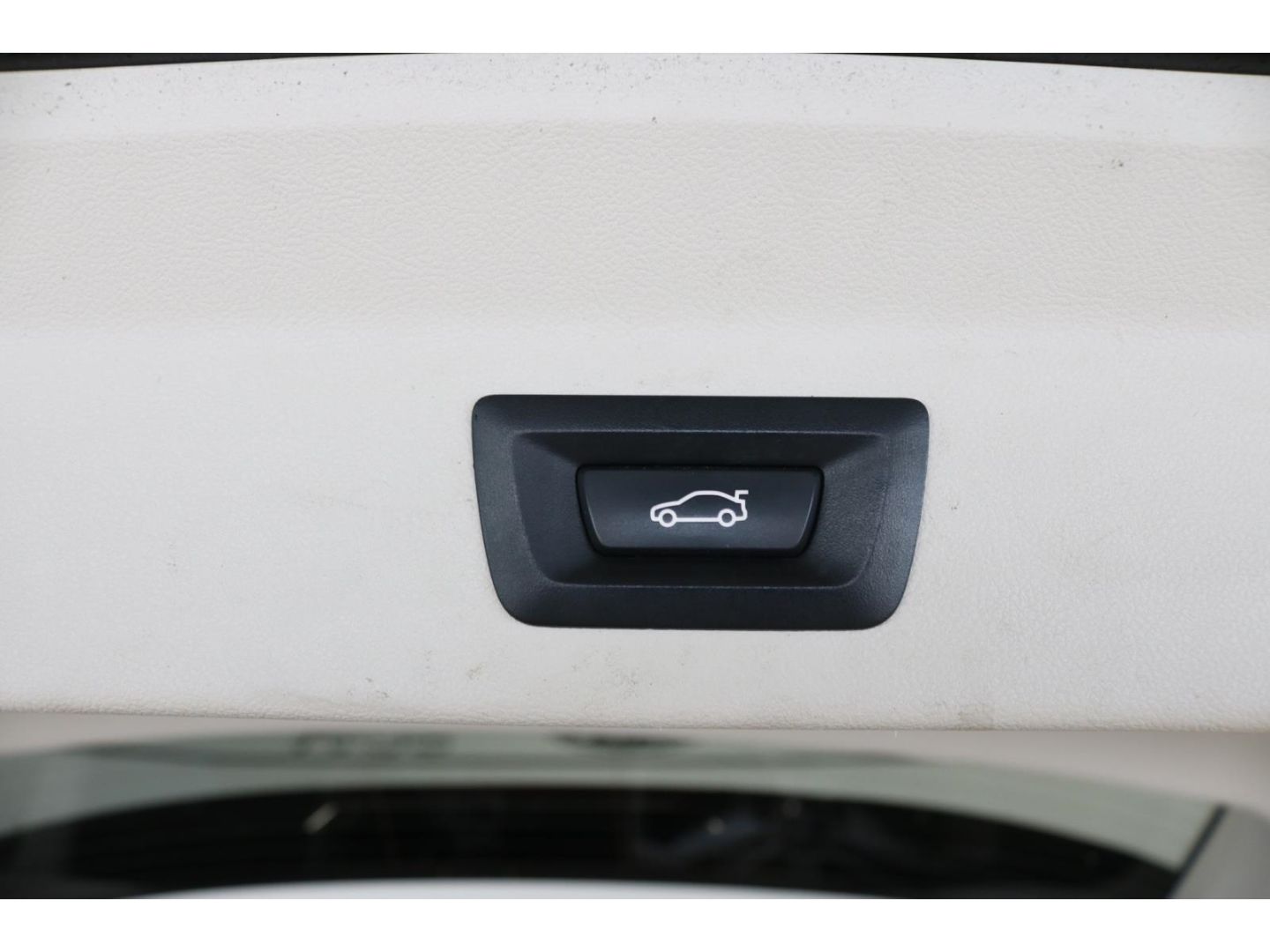 Fahrzeugabbildung BMW X3 xDrive 20 d xLine X-Line Navi el. Heckklappe