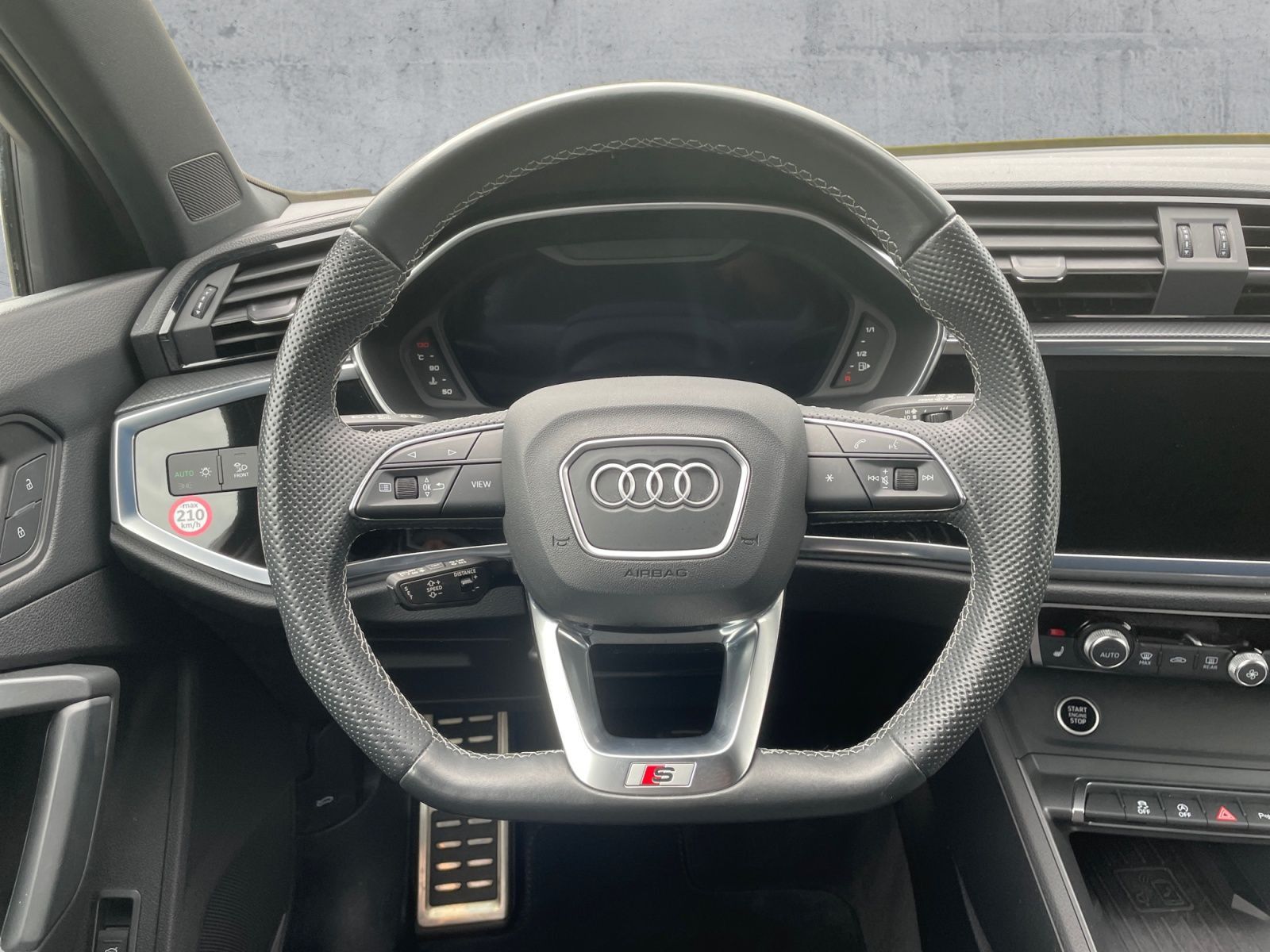 Audi Q3 40 TFSI S-TR QU 2xS-LINE LED+NAV+ACC+SHZ+AHK foto 10