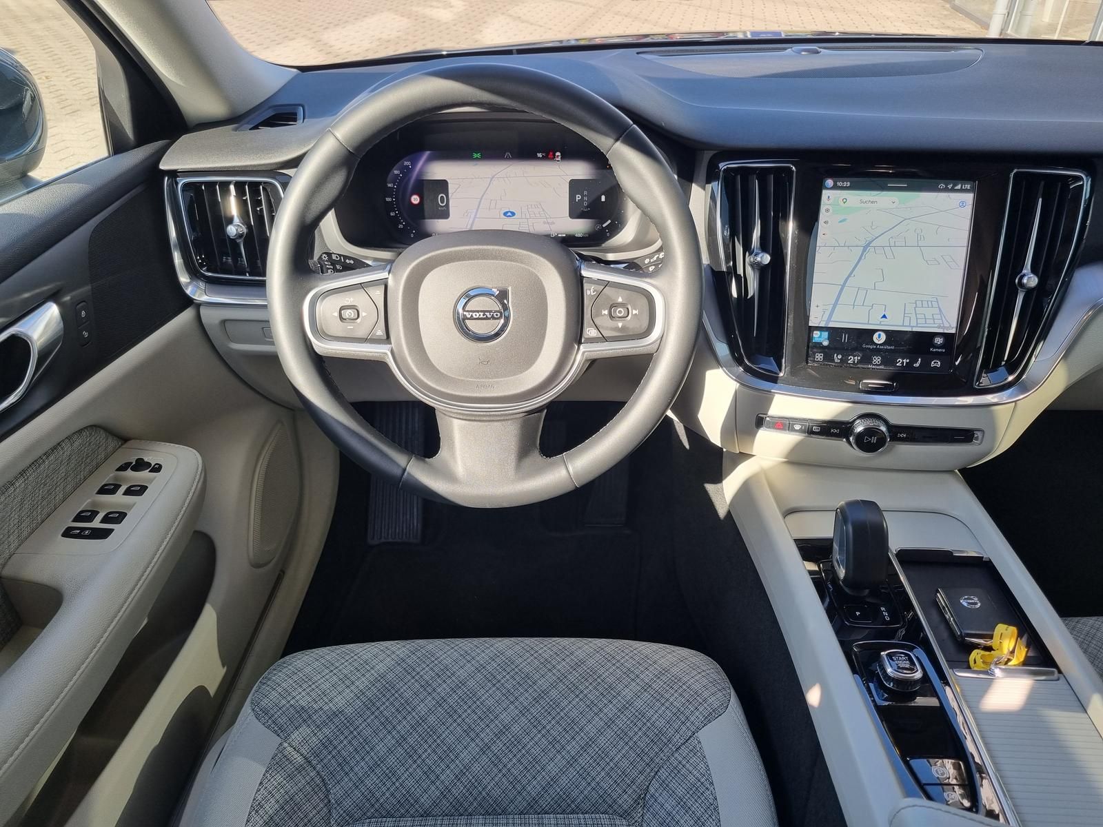 Fahrzeugabbildung Volvo V60 B4 D Core