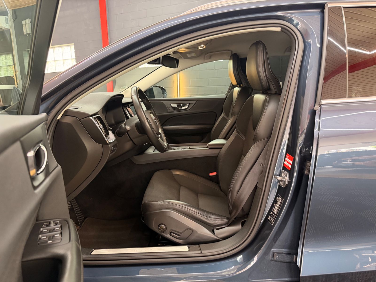 VOLVO V60 V60 T5 Kombi 2.Hand|Service Neu|LED|Kamera|EL.HK Vorschau 14