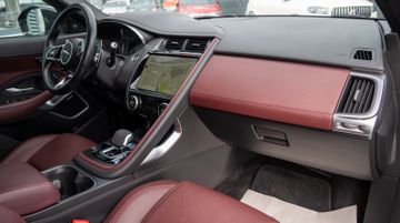Fahrzeugabbildung Jaguar E-PACE R-DYN. SE AWD BLACK-PACK PANO|HUD|KAMERA