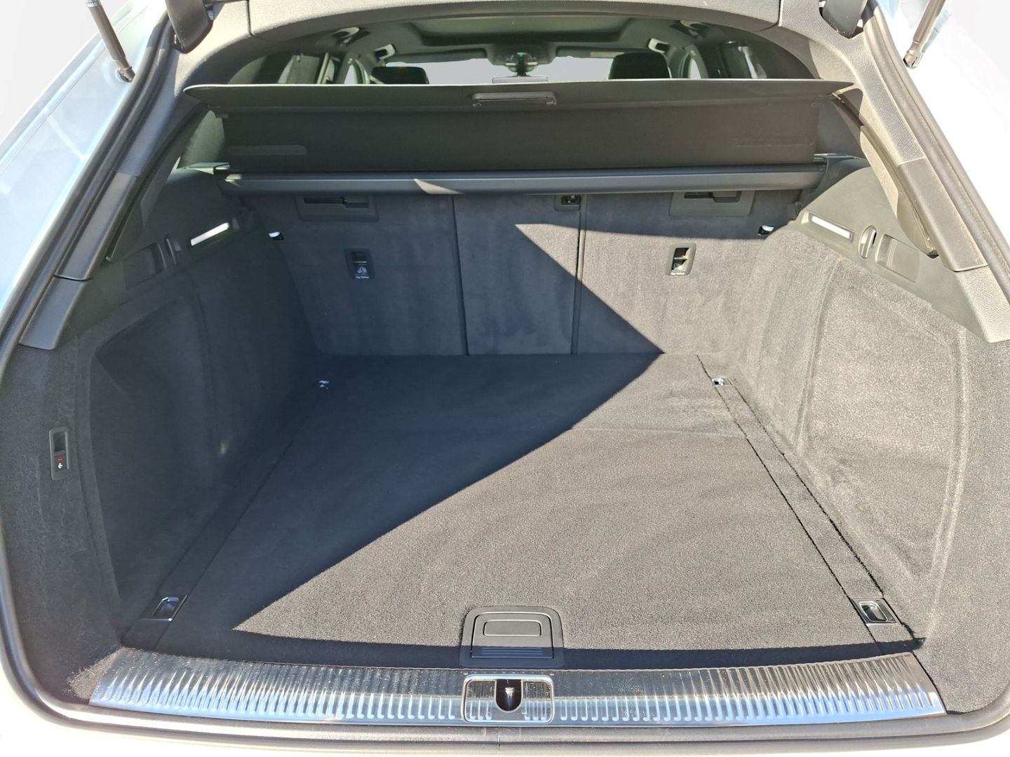 A4 Avant quattro S line *S-Sitze*AHK*PANO*