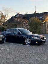 BMW 530i A - - BMW 530 aus 2003: 530i