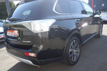 Mitsubishi Outlander - 6