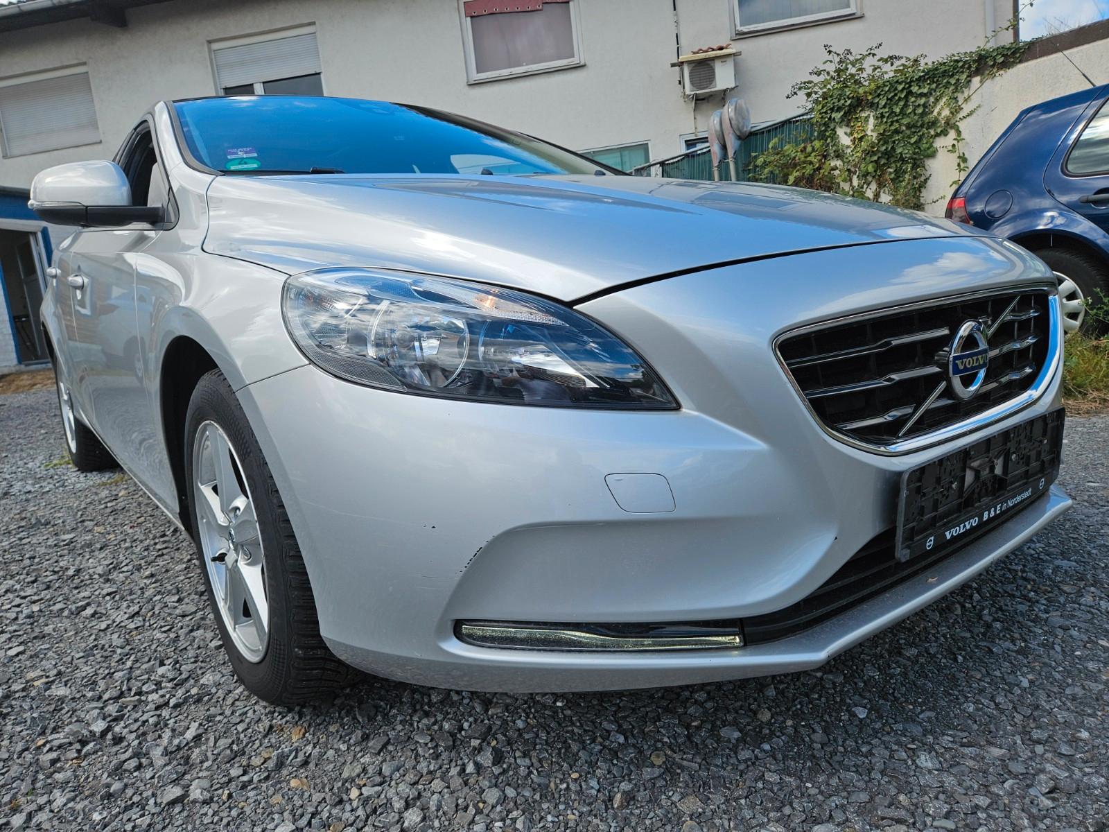 Volvo V4/AUTOMATIK/KLIMA/ALU/EURO/6/NEU TUV AU