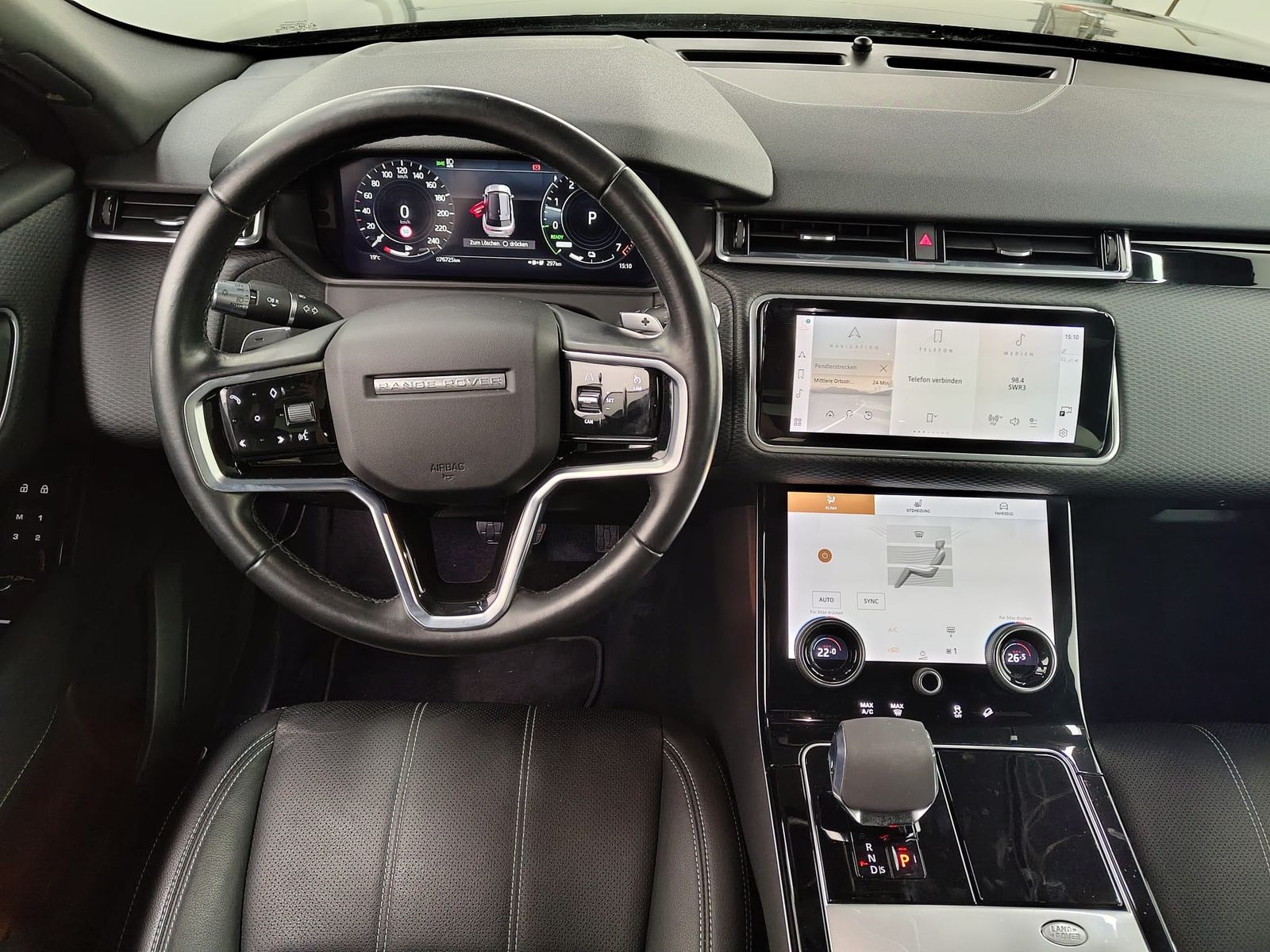 LAND ROVER Range Rover Velar  P400e S Pano Winter Black – Bild 16