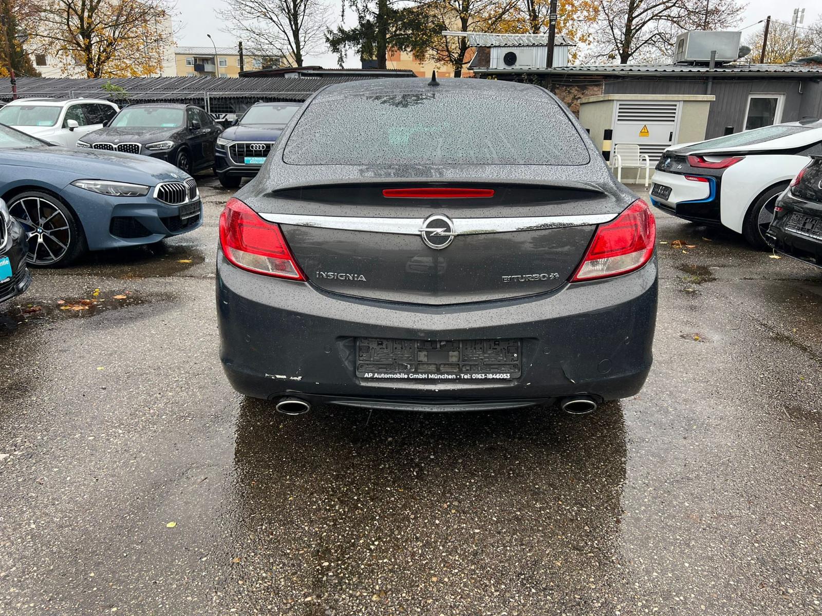Opel Insignia A Lim. Innovation 4x4*Leder*Navi*Xenon