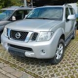 Nissan Pathfinder - Nissan Pathfinder von privat