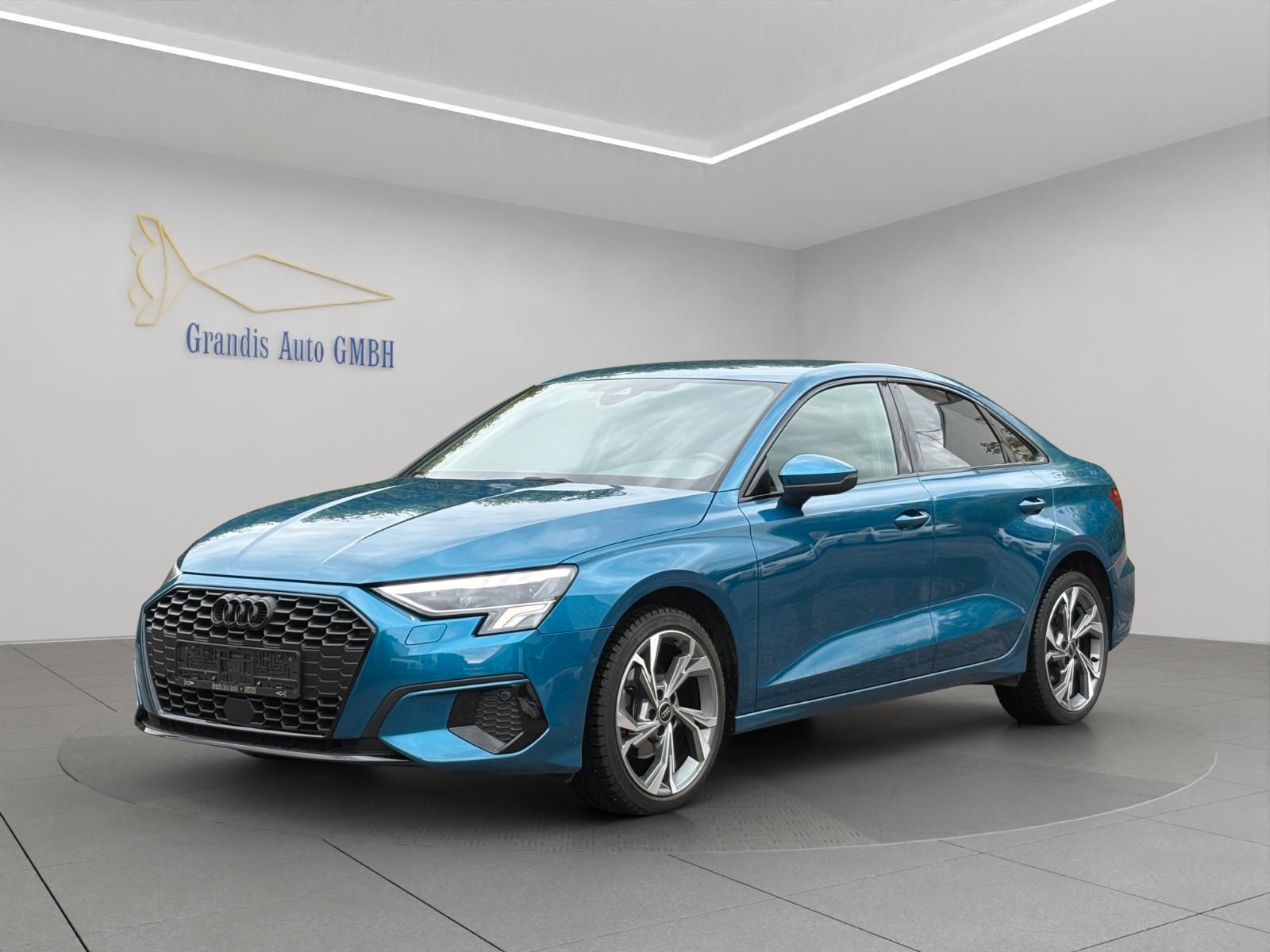 Audi A3 Limousine 30 TFSI advanced LED*KAMERA*CARPLAY
