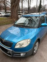 Skoda Roomster Scout Panorama Dach - Skoda Roomster in München