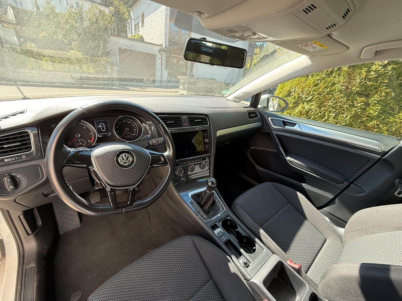 Volkswagen Golf 1.6 TDI Trendline Variant Trendline