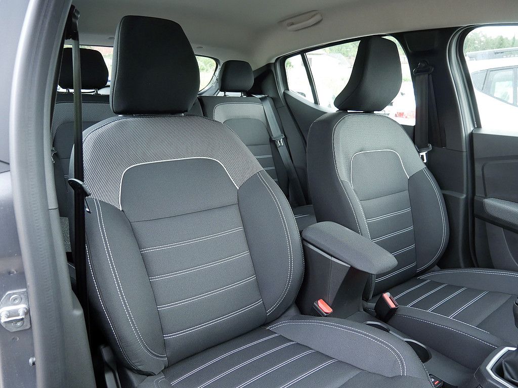 Fahrzeugabbildung Dacia Sandero Journey TCe 90