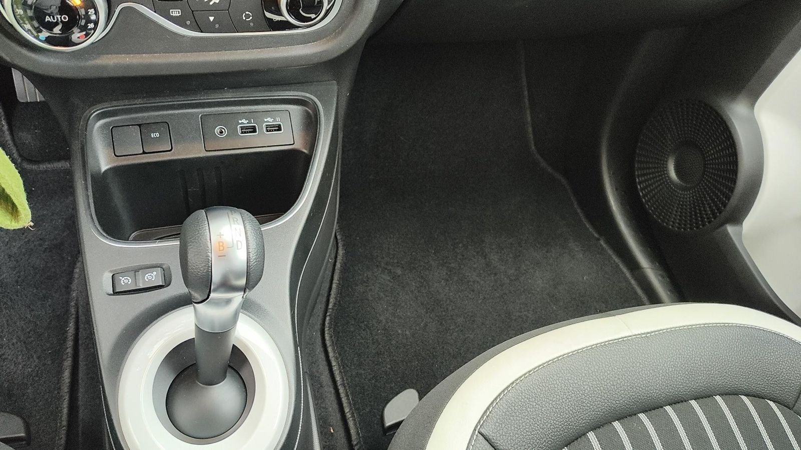 Renault Twingo - Bild 16
