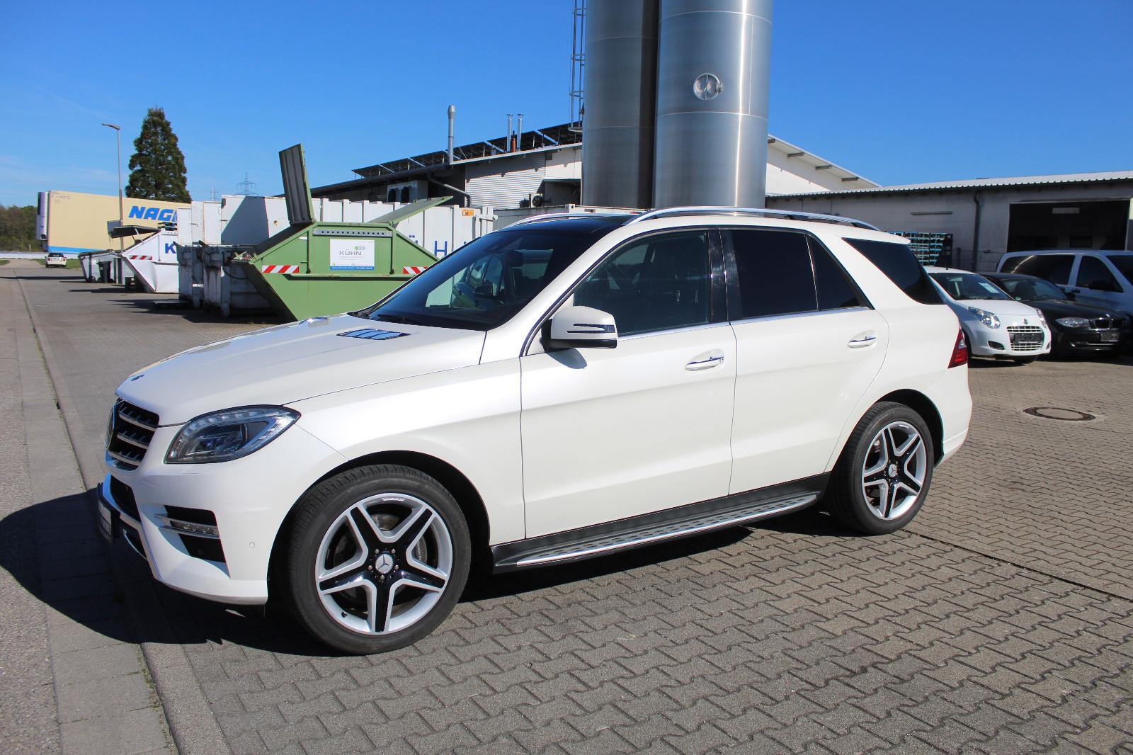 Mercedes-Benz ML 350 BlueTec Edition 1~DISTRONIC~EU6~AMG LINE